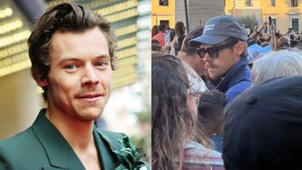 Wmieszany w tłum wiernych Harry Styles w czapce z napisem "techno is my boyfriend" obserwował w Watykanie wybór nowego papieża
