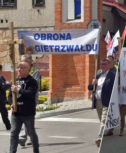 Awantura obok miejsca znanego z objawień maryjnych. "Zamach na Gietrzwałd nie może się powtórzyć"