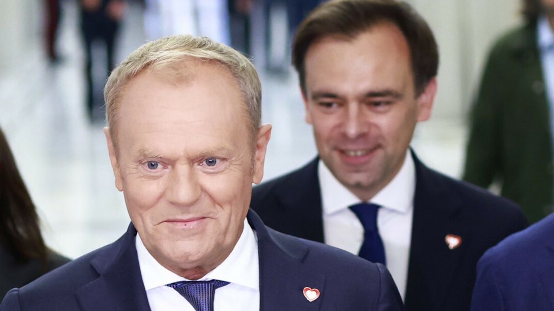Na zdjęciu premier Donald Tusk i minister finansów i gospodarki Andrzej Domański