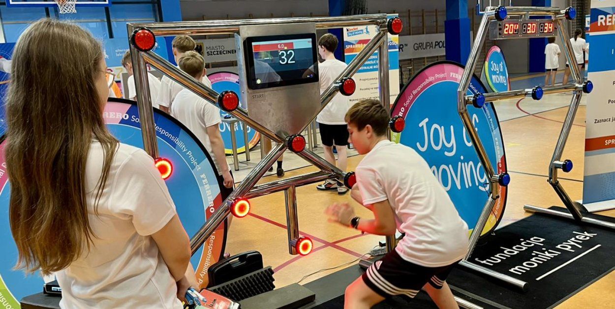 Szczecinek: "Alternatywna lekcja WF-u" w SP1 z Moniką Pyrek