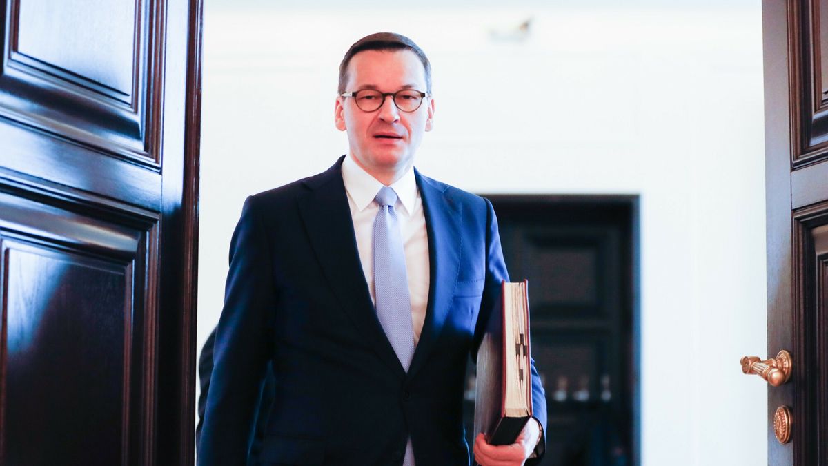 Posiedzenie rz?du
2020.02.18 , Warszawa , Kancelaria Prezesa rady Ministrow , Posiedzenie rzadu n/z Mateusz Morawiecki fot. Aleksandra Szmigiel/REPORTER
Aleksandra Szmigiel/REPORTER