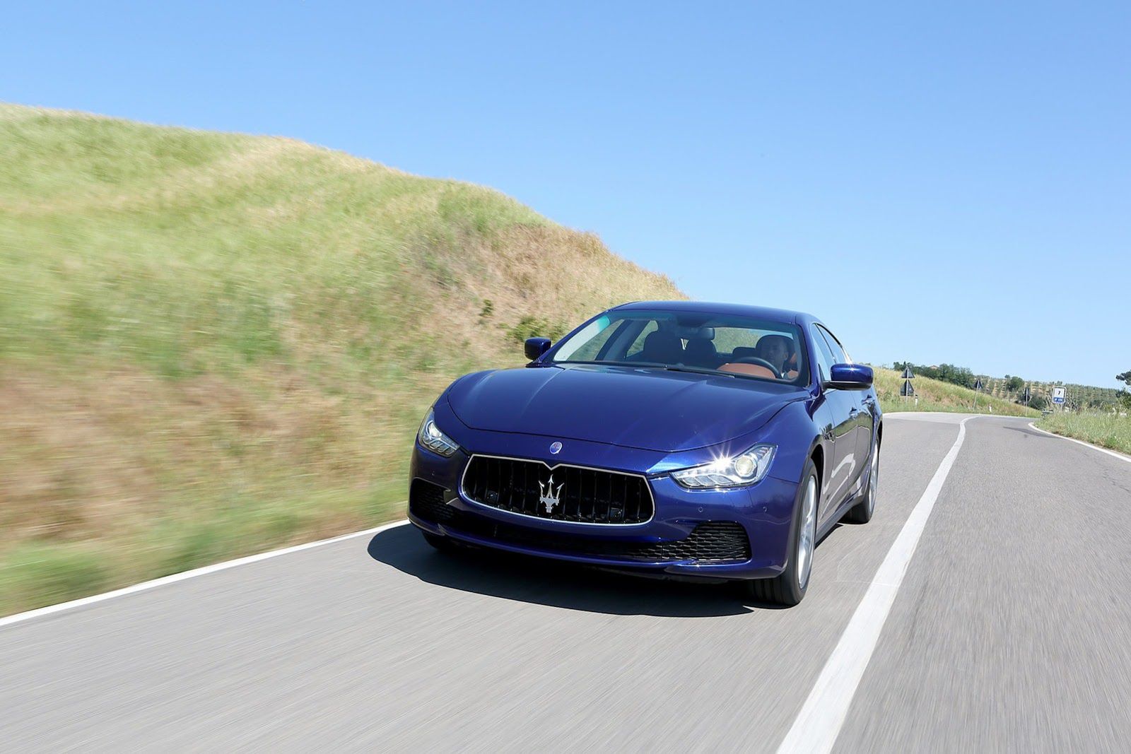 2014 Maserati Ghibli - Włosi wiedzą, co to piękno [galeria] 139