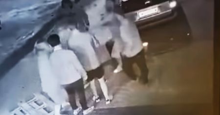 Kopał w twarz sprzedawczynię w Żabce. "Wiedział, że może zabić"