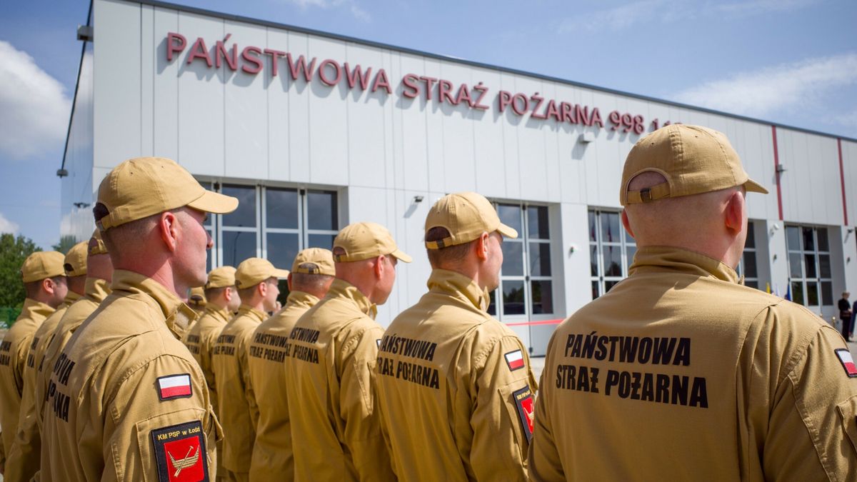 Strażacy protestują. Chcą wyższych podwyżek niż proponuje rząd