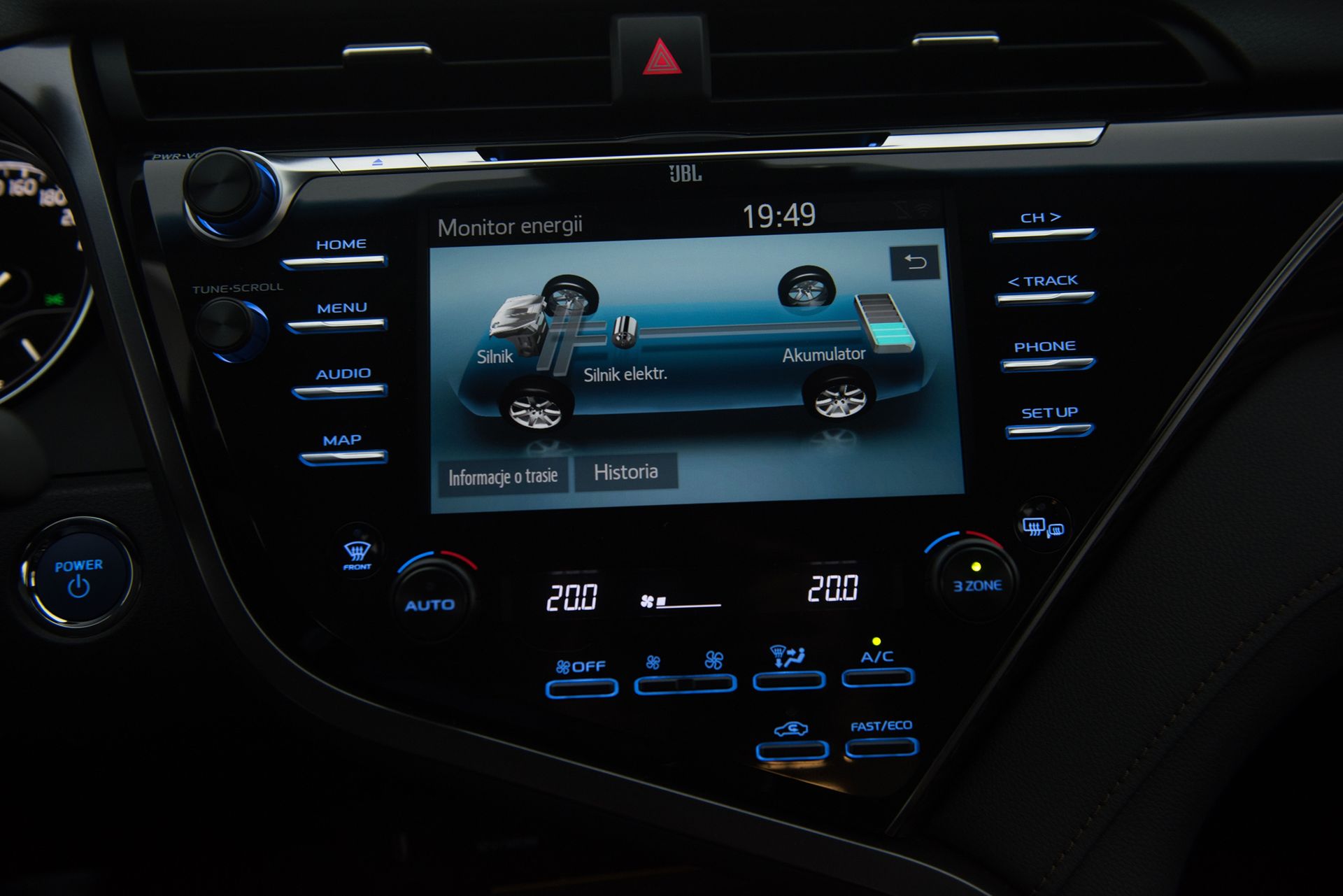 Toyota Camry (2019)