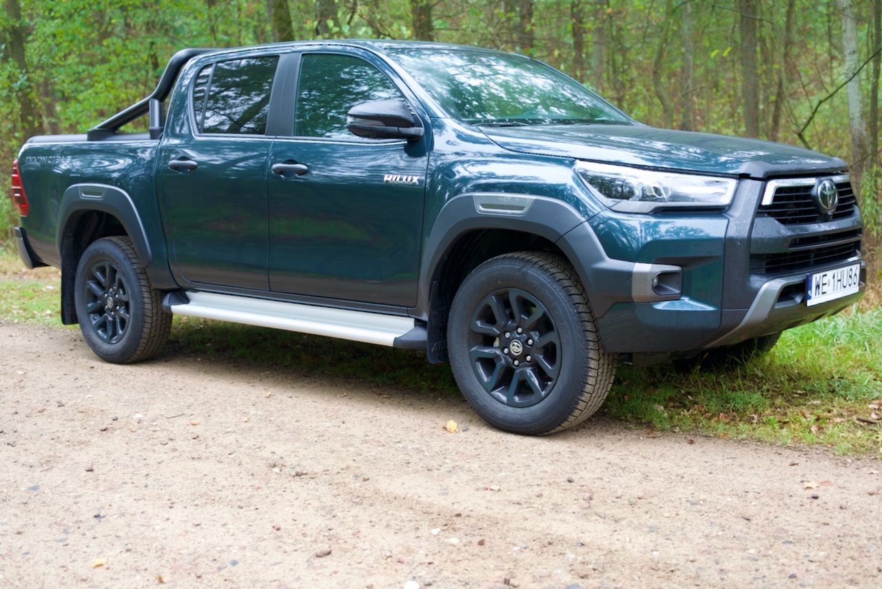 Toyota Hilux Invincible