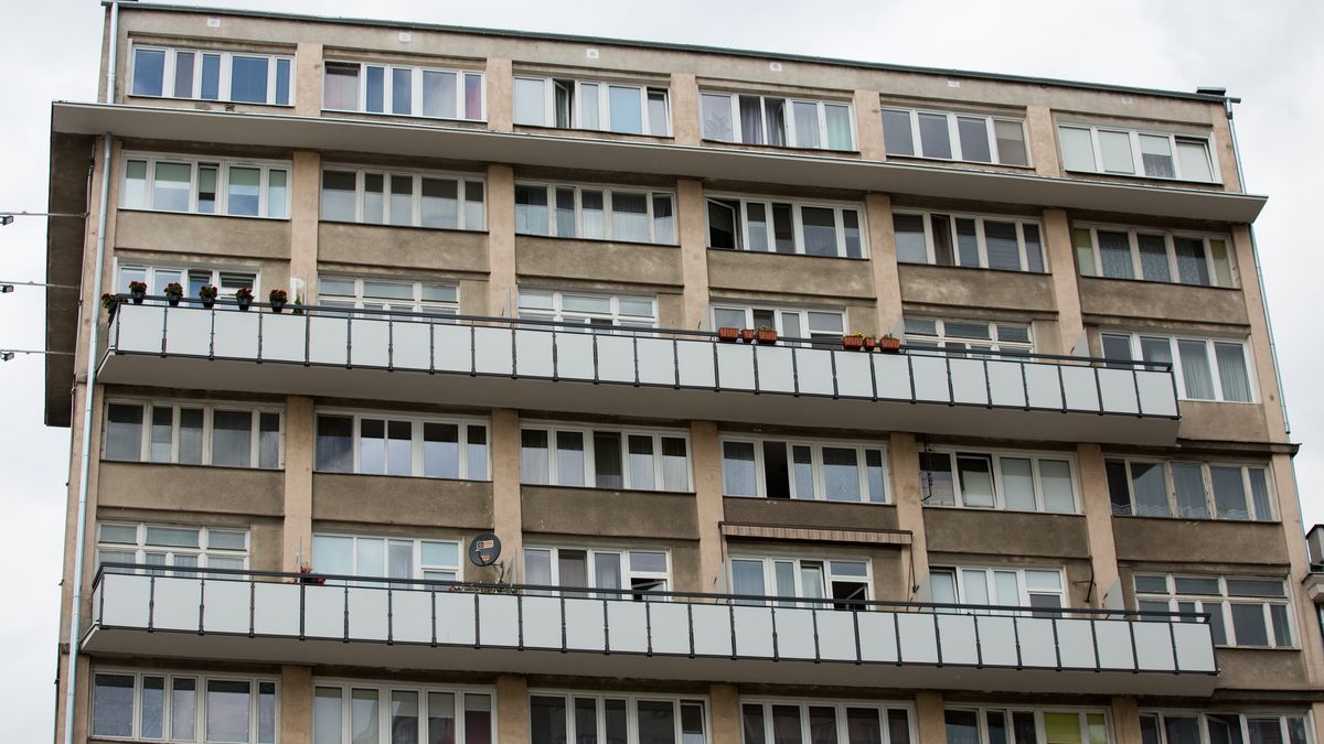 Mieszkania są coraz droższe, ale w stosunku do naszych pensji ich cena nie poszła w górę od wielu lat