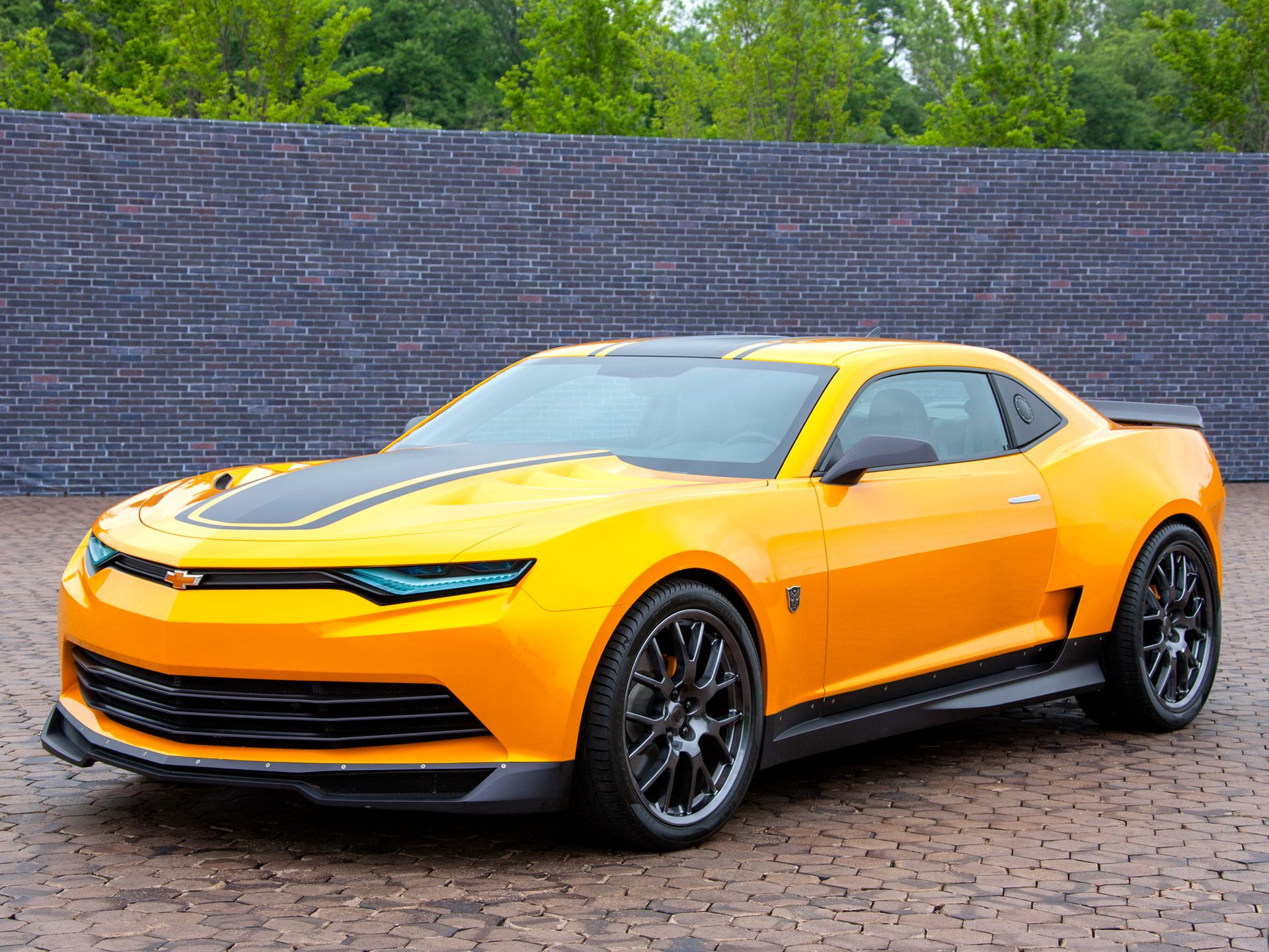 Ewolucja amerykańskiej legendy: Chevrolet Camaro 100