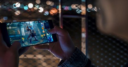 Nadchodzi czas gamingowych smartfonów. Będą w czymś lepsze niż Galaxy S czy iPhone'y?