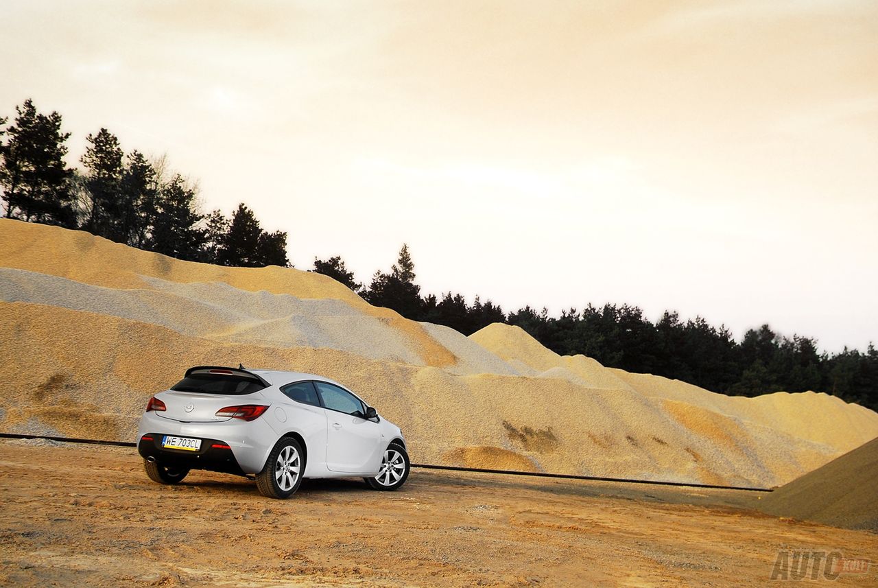 Opel Astra GTC
