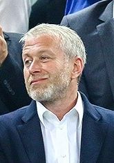 "Jachty, odrzutowce i miliardy znikały z dokumentów. BBC ujawnia kulisy majątku Abramowicza".