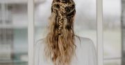 Ta najmodniejsza fryzura na lato stała się hitem Instagrama. Wykonasz ją w 5 minut