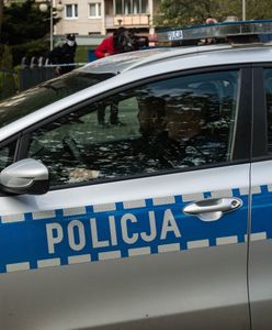 Oława. Wtargnął do mieszkania znajomych i nie chciał go opuścić. 29-latek okazał się stalkerem