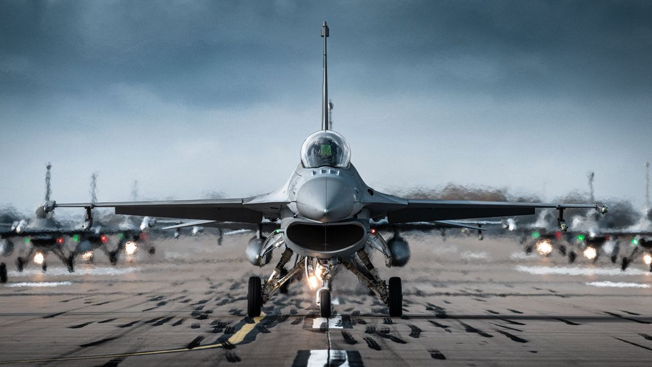 F-16s reinforce Polish borders as Ukraine endures night attacks