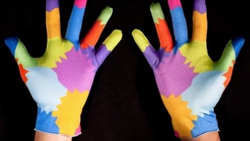 Kolorowe rękawiczki dla rzeczywistości wirtualnej [wideo] 1