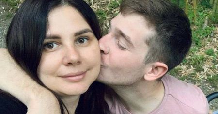 Byli przykładnym małżeństwem. Czar prysł, gdy przespała się z jego synem
