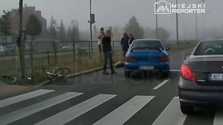 Rowerzystka wjechała prosto pod auto