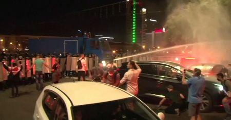 Zamieszki na Białorusi. W ruch poszły armatki wodne