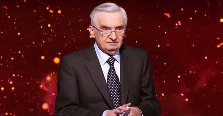 "Jeden z dziecięciu". Widzowie oburzeni. Sznuk nie jest konsekwentny