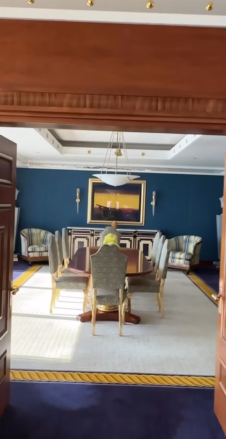 Caroline Derpienski świętuje urodziny