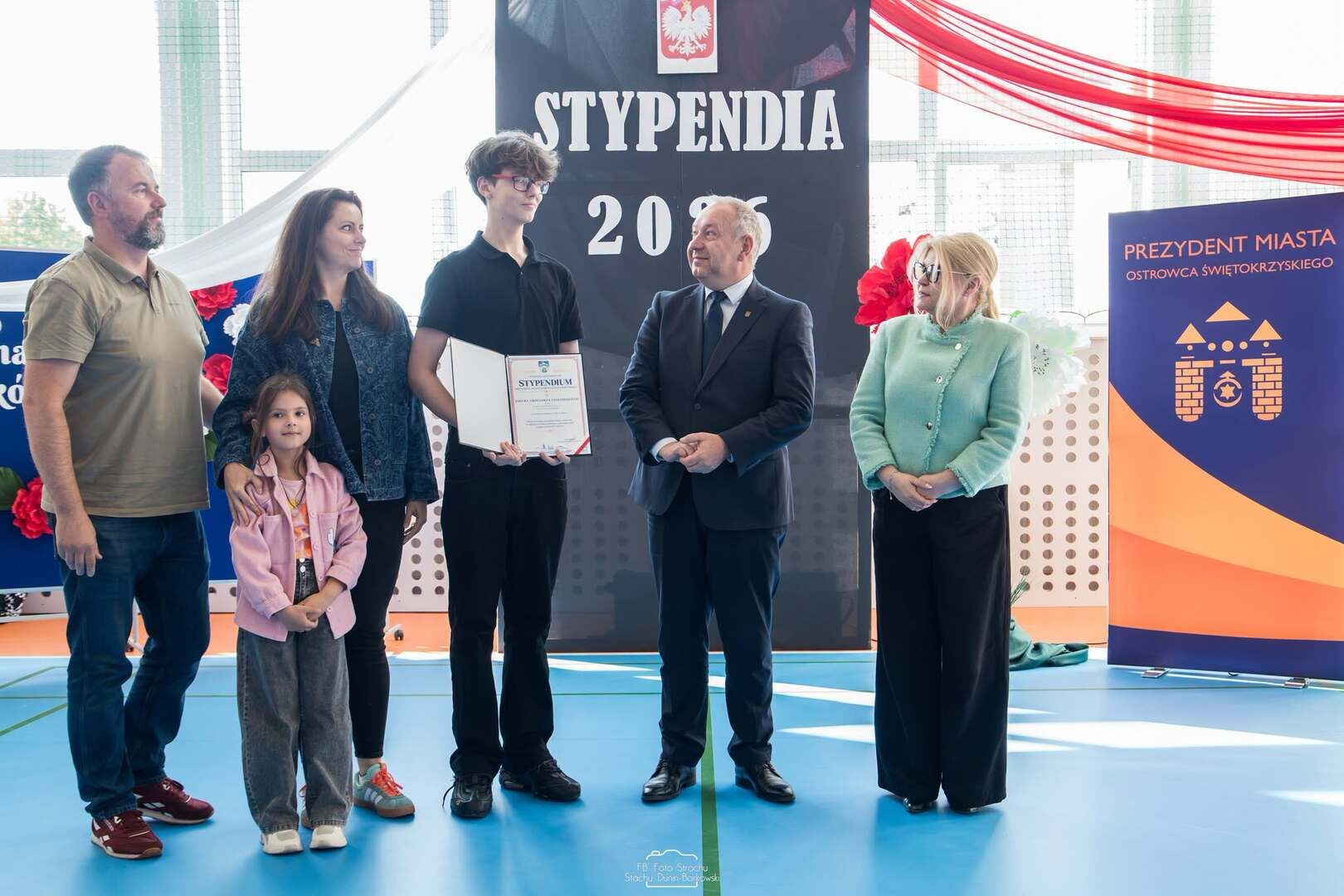 Młode talenty nagrodzone przez Prezydenta.