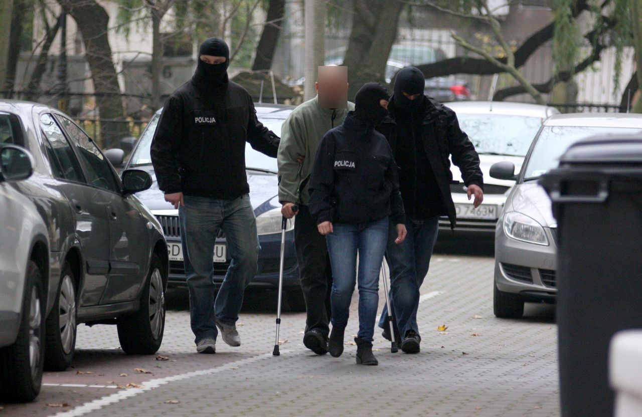 Gdańsk: "Łowca nastolatek" w areszcie do listopada. "Ryzyko jego ucieczki jest bardzo wysokie"