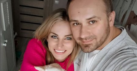 Plotkowano o ich małżeńskim kryzysie. Anita i Adrian ze "Ślubu od pierwszego wejrzenia" pochwalili się nowym domem