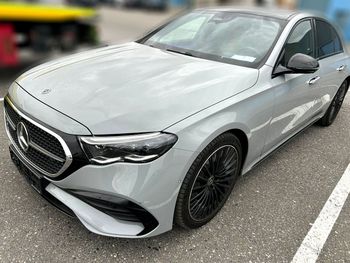 Kradzież Mercedesa za ponad 400 tys. zł. Auto odzyskane dzięki Polakom
