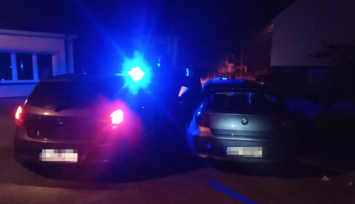 Wpadli z narkotykami podczas kontroli drogowej. Policjanci znaleźli m.in. amfetaminę i mefedron