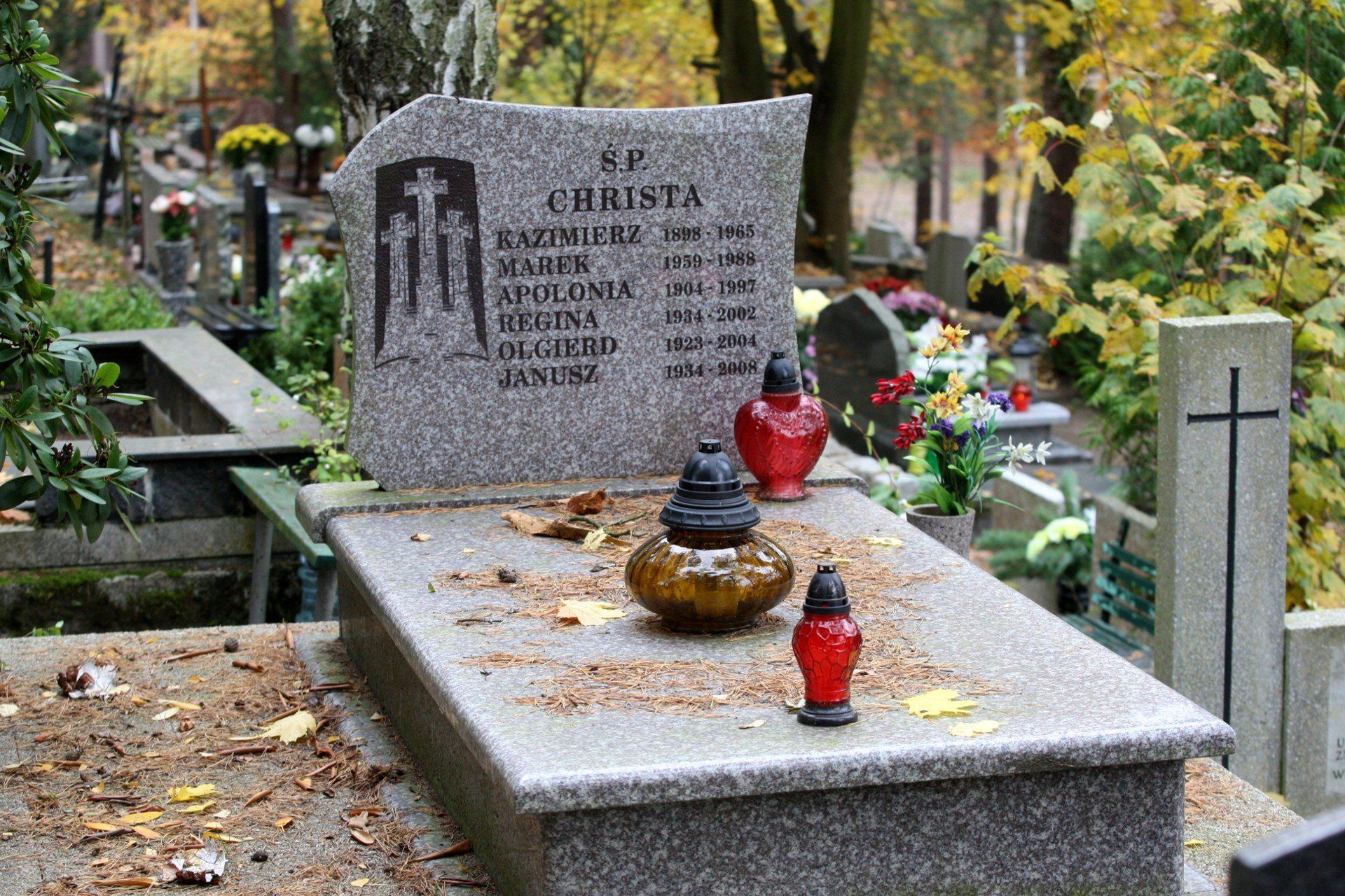 Grób rysownika Janusza Christy na cmentarzu katolickim w Sopocie