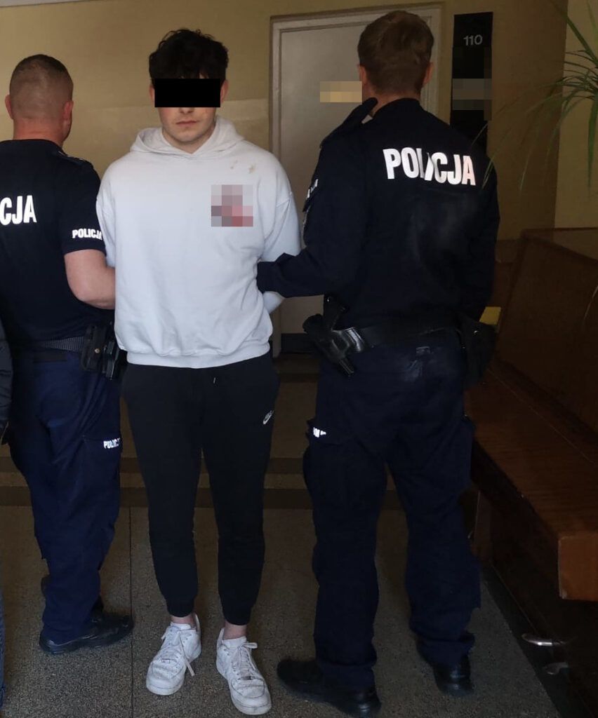 Warszawa: Areszt dla 22-latka. Usiłował zabić przed sklepem w Ursusie
