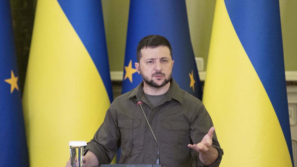 Prezydent Ukrainy Wołodymyr Zełenski. Ukraina i Mołdawia oficjalnie zyskały status kandydatów do UE