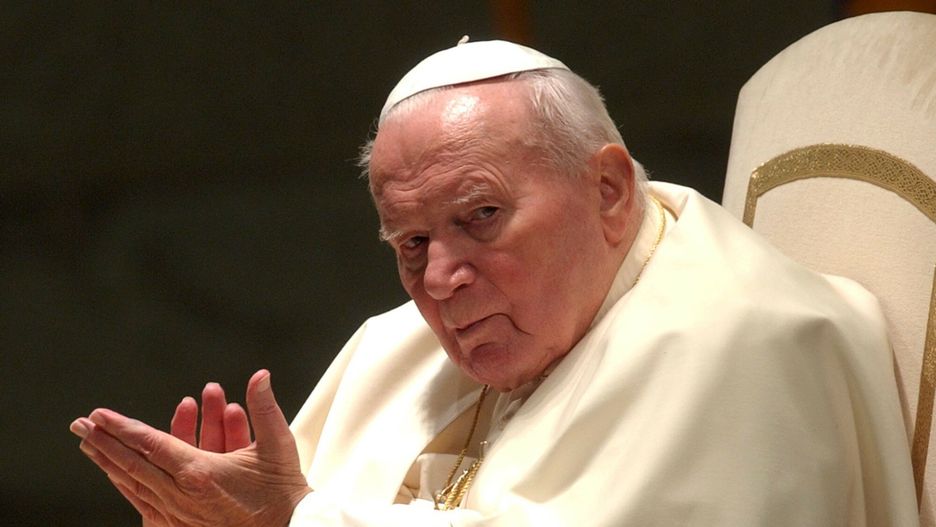 AP HDD 2
Pope John Paul II claps his hands during an audience with the Don Oreste Benzi association members at the Vatican, Monday, Nov. 29, 2004. The don Oreste Benzi association helps orphans in 20 different countries. (AP Photo/Plinio Lepri)
PLINIO LEPRI