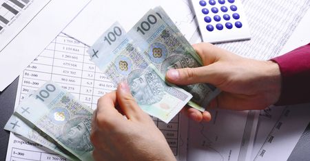 Nowe dane z rynku pracy. W płacach niebawem będzie wrzało