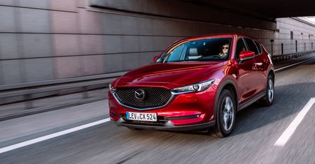 Test: Mazda CX-5 w wydaniu na 2021 rok - małymi krokami do przodu