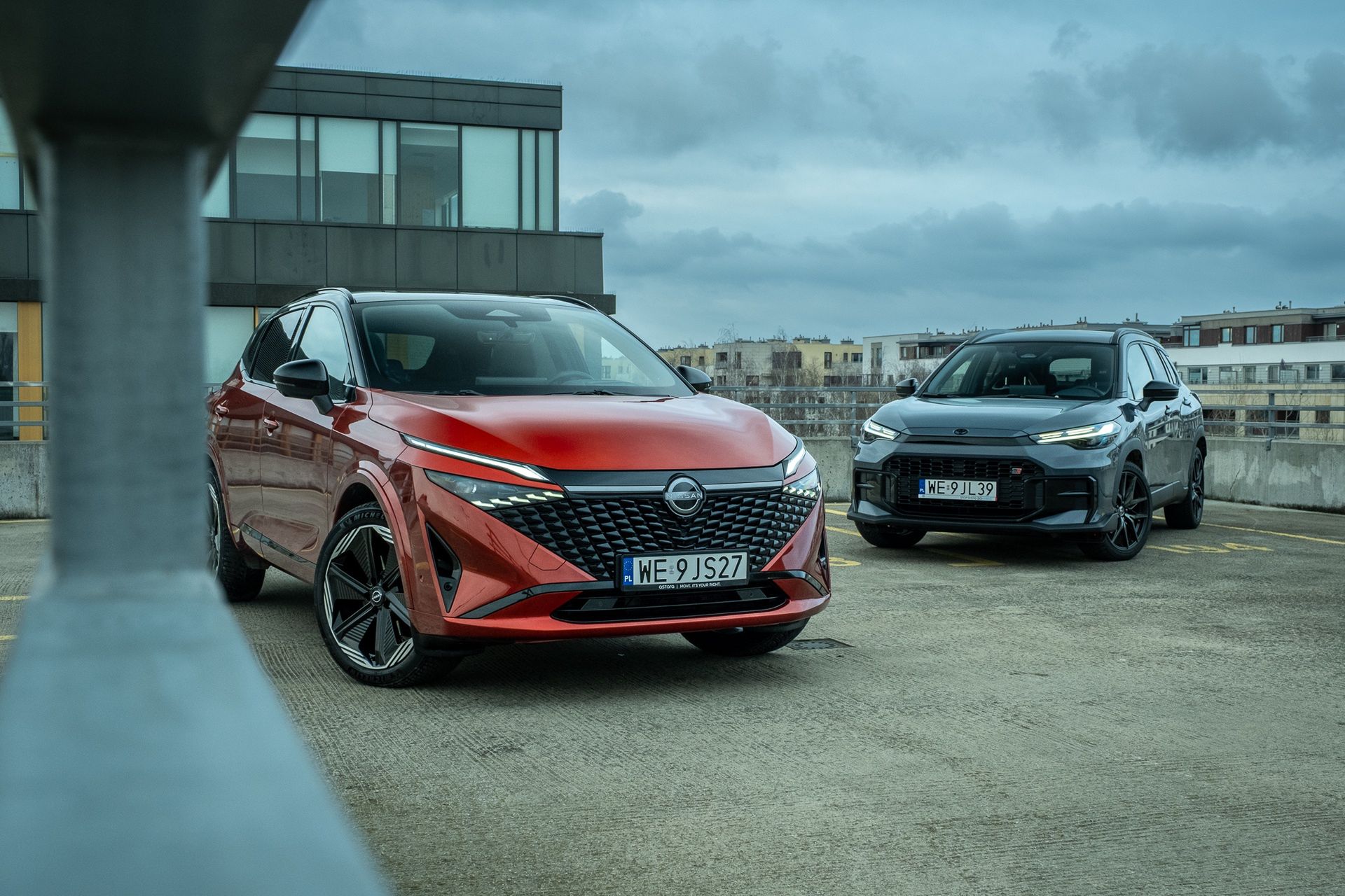 Nissan Qashqai e-Power kontra Toyota Corolla Cross GR Sport