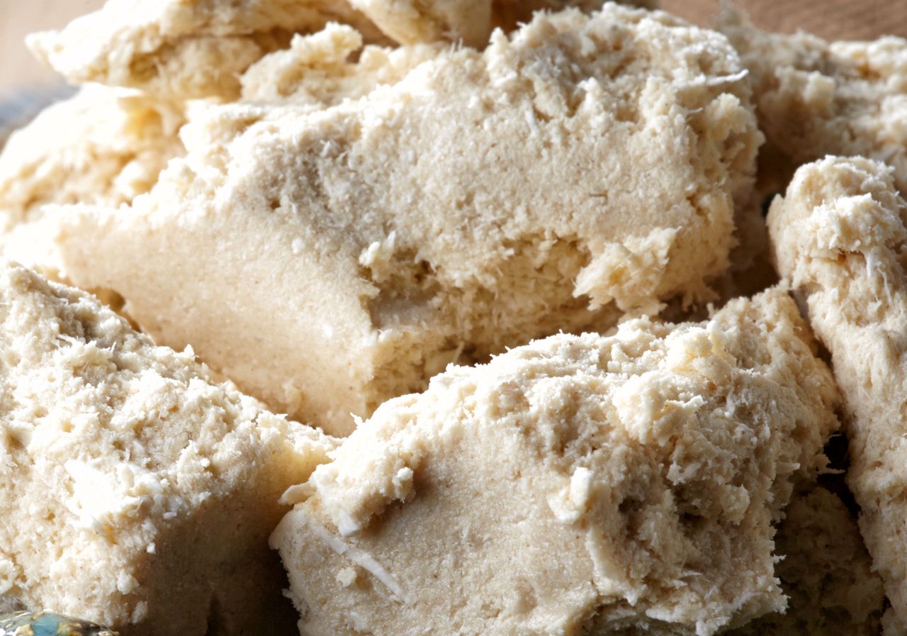 Ma tysiąc kalorii i mnóstwo tłuszczu, ale i tak warto jeść. Serce i skóra ci podziękują