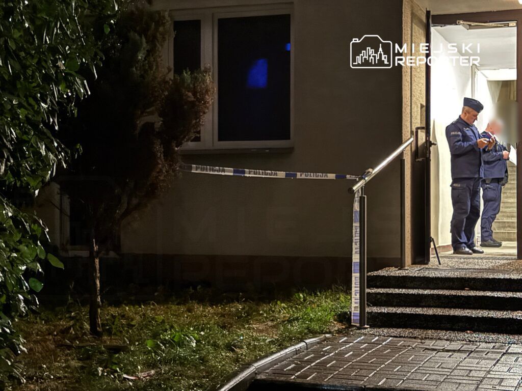 Warszawa: Tragiczny pożar na Mokotowie. W mieszkaniu znaleziono zwęglone ciało
