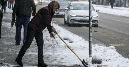 Śnieg paraliżuje Bośnię i Hercegowinę. Jest ofiara śmiertelna