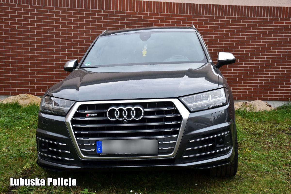 Kradzione audi Q7 warte ponad 170 tysięcy złotych