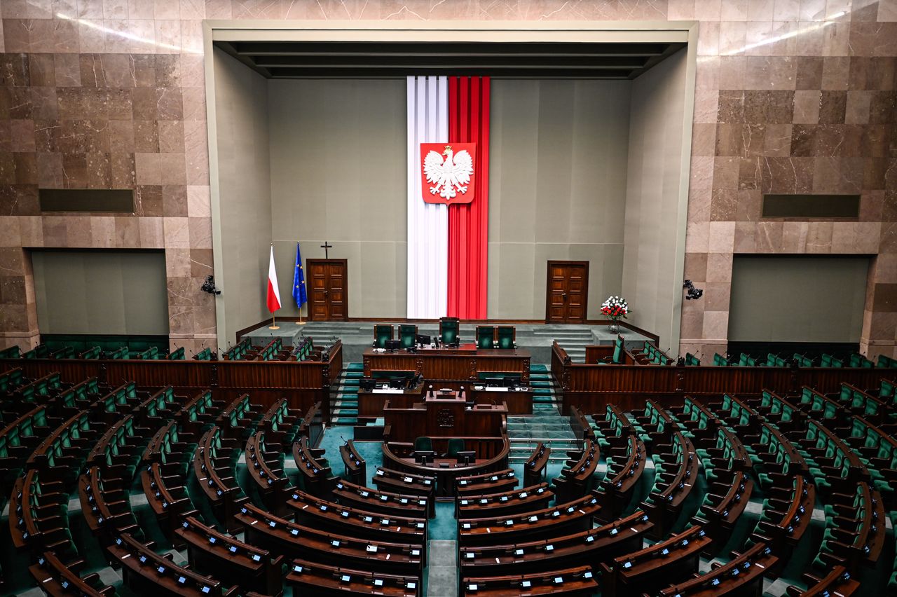 Marszałek Sejmu. Jak jest wybierany? Co należy do jego obowiązków?