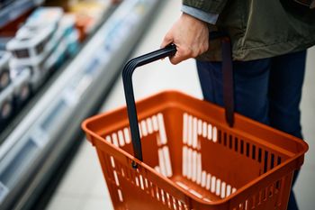 Co wiesz o sklepie osiedlowym? Sprawdź się w krzyżówce