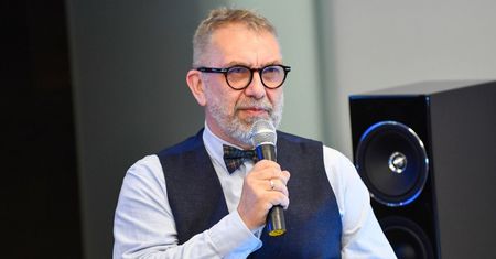 Zamieszkali na barce. "Zostaliśmy z żoną szczęśliwymi bankrutami"