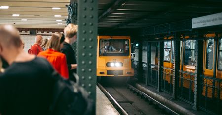 Wagony metra sprzed 50 lat. Mieszkańcy Budapesztu boją się o życie