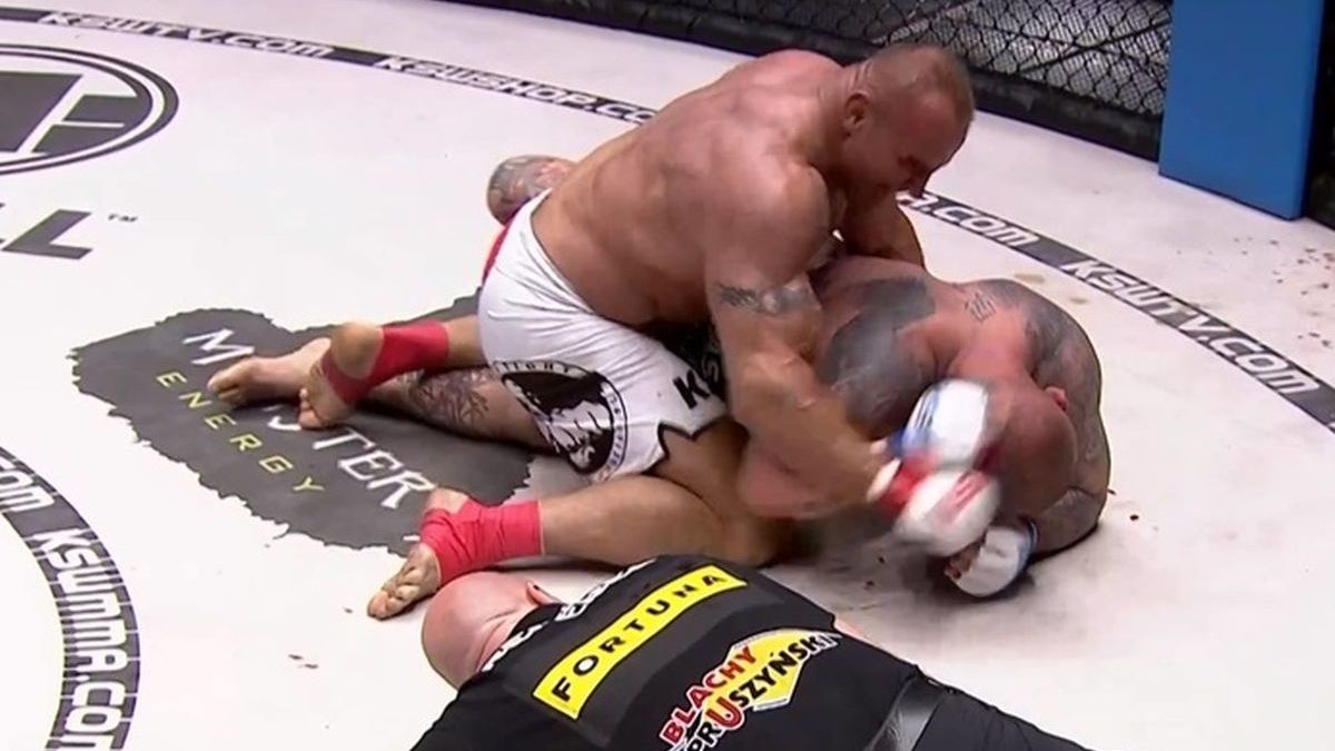 Mariusz Pudzianowski nokautuje Łukasza Jurkowskiego