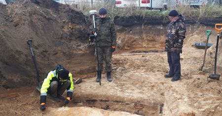 Wybieg dla psów. Odkrycie na miejscu budowy