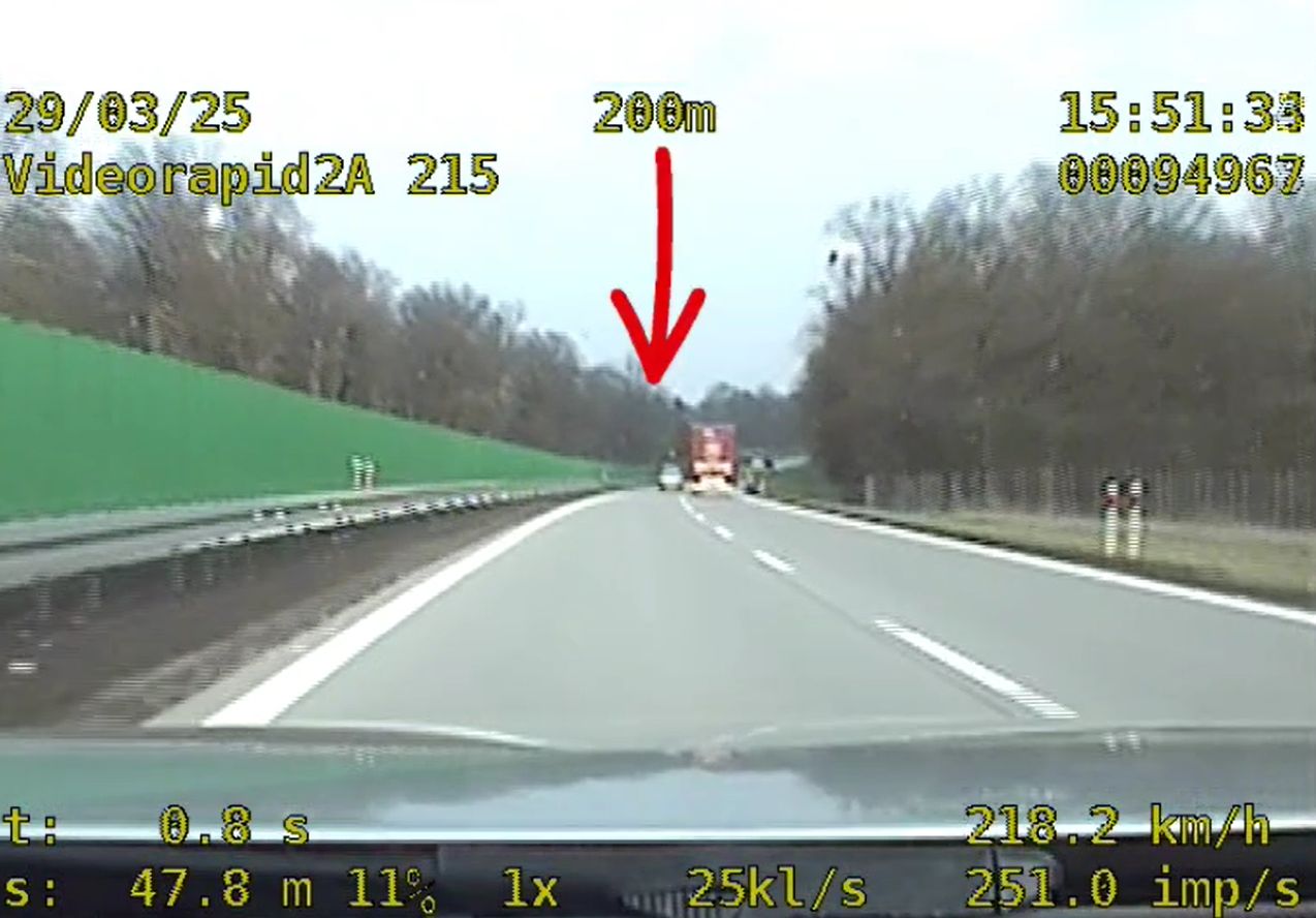 Pirat drogowy zatrzymany na A4. Pędził BMW 218 km/h