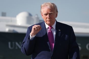 Trump: "Spodziewam się, że zbombardujemy. Jesteśmy gotowi"