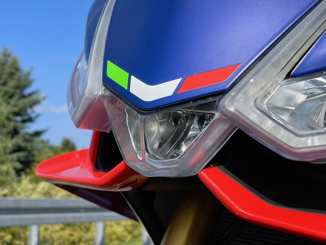 Aprilia RSV4 Factory