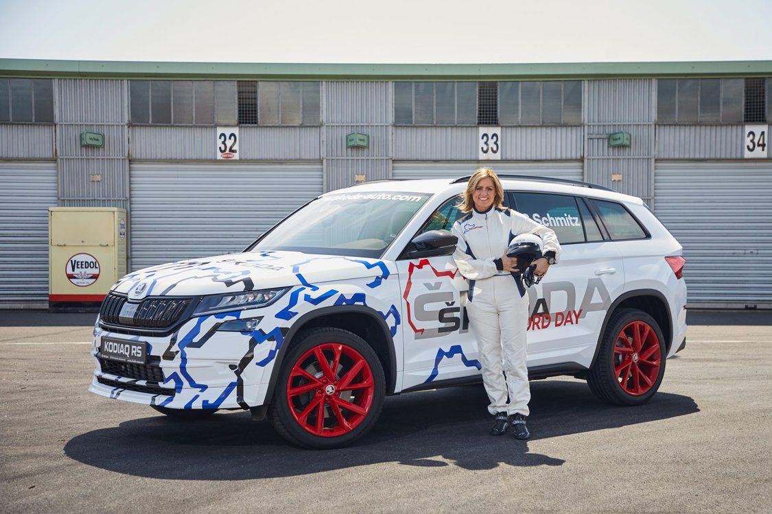 Sabine Schmitz pobiła rekord na Północnej Pętli toru Nurburgring w dość ciekawej kategorii.